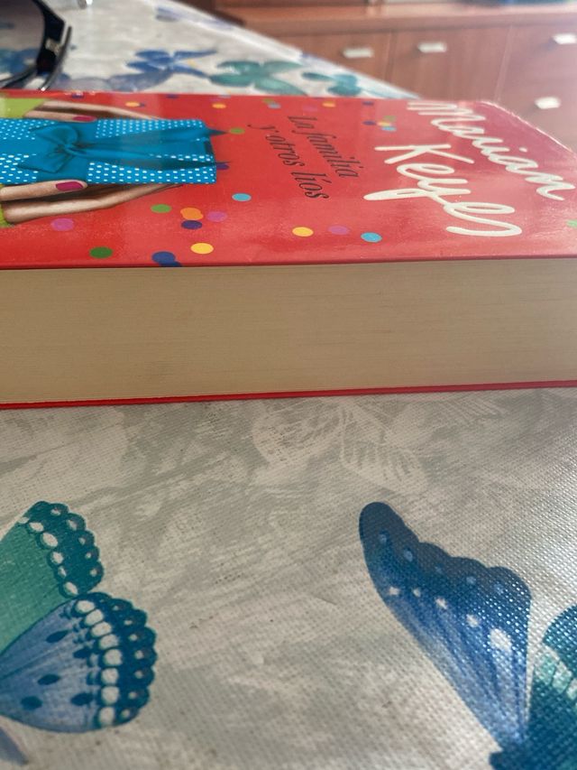 Libro “La familia y otros líos”