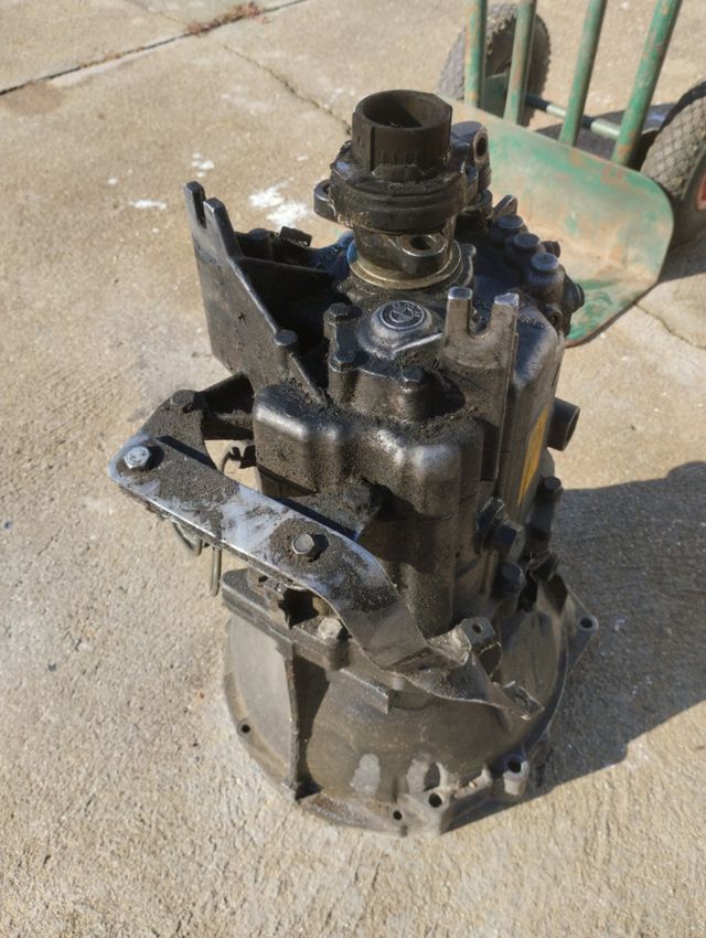 Caixa de velocidades BMW 2200022394 100€ e mais