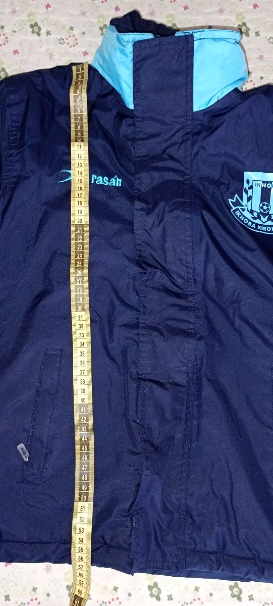 EQUIPACIÓN IKHOBA BARAKALDO