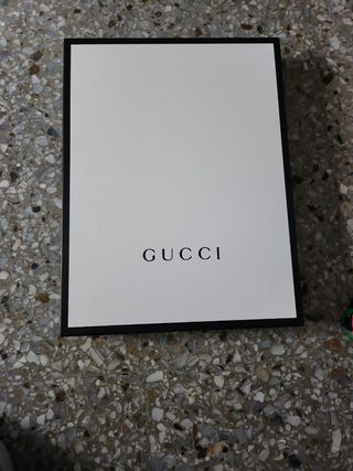 Caja Gucci