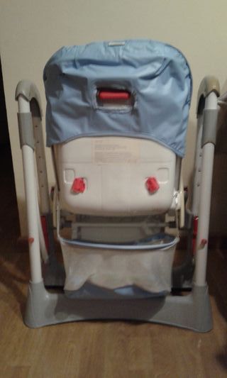 Trona ajustable en altura