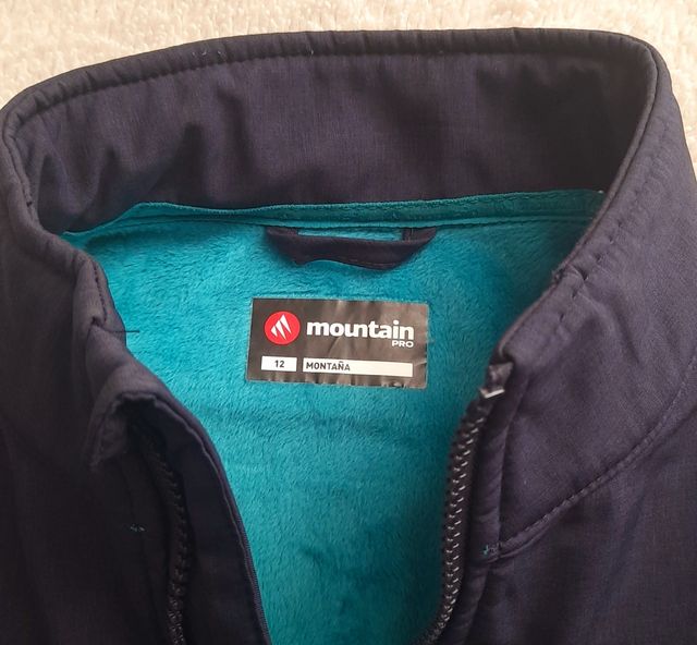 Chaqueta invierno Mountain talla 12 años