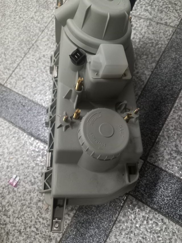 OPTICA DERECHO E IZQUIERDO DE RENAULT 11 NUEVOS