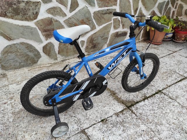 Bicicleta 16 pulgadas wst en muy buen estado