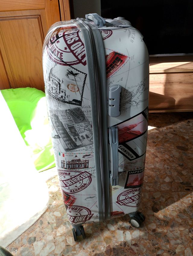 MALETA GRANDR CARRY ON GRANDE