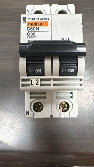 Interruttori magnetotermici Merlin Gerin multi9 C6