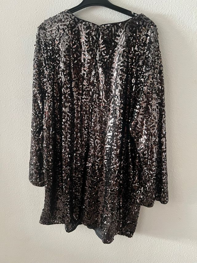 Vestido curvy lentejuelas