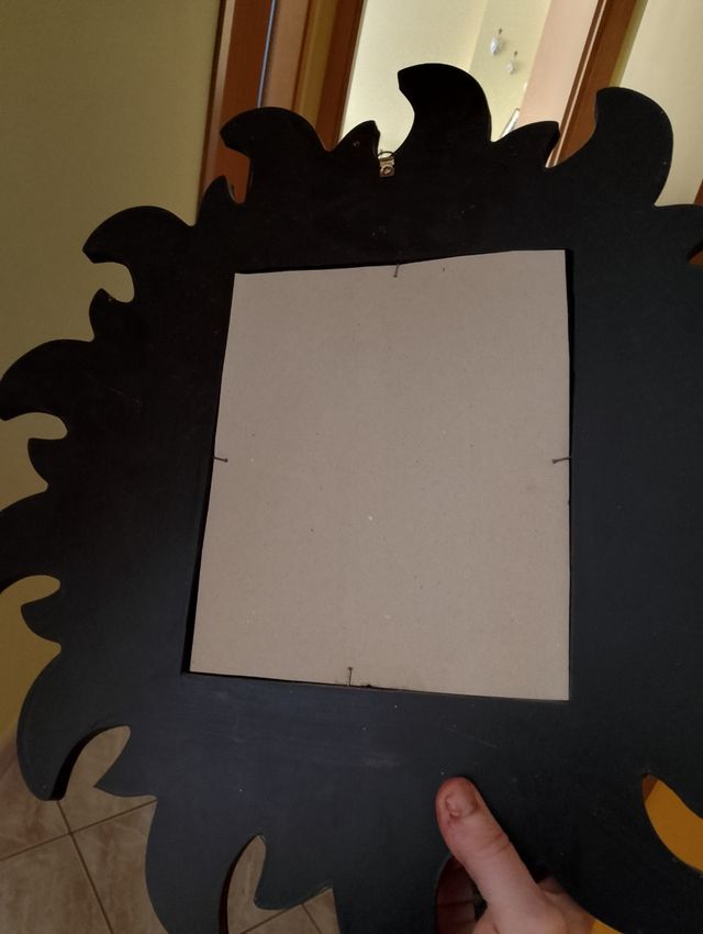 Specchio sole in legno nuovo