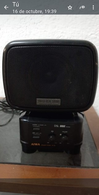 2 ALTAVOCES AIWA AUTOAMPLIFICADOS  SC-B10E