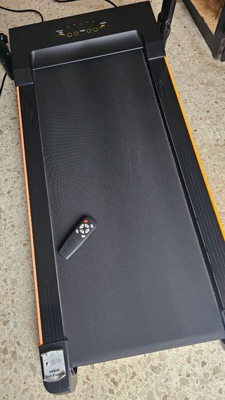 Treadmill / Cinta de correr plegable