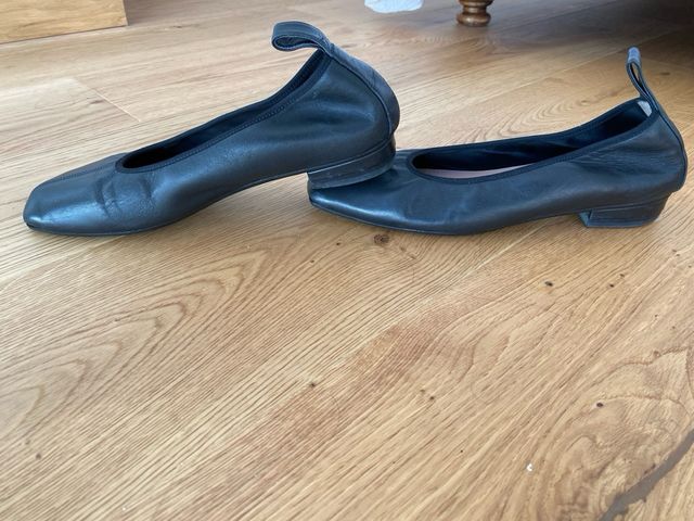 Bailarina piel negra Unisa