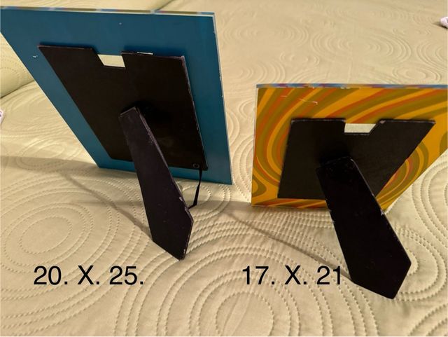 2 cornici in vetro colorato