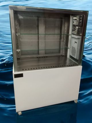 VITRINA PASTELERA FABRICAMOS A MEDIDA