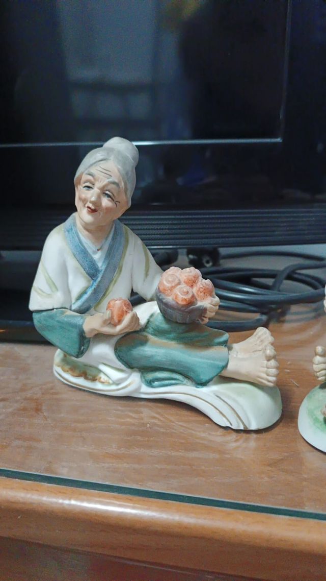 Figuras japonesas pareja de ancianos