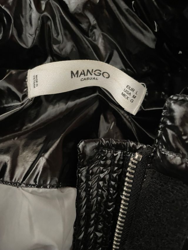 Cazadora mujer negra