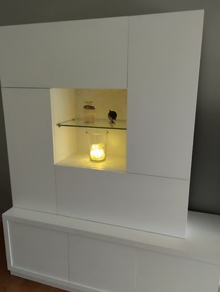 Mueble TV con vitrina