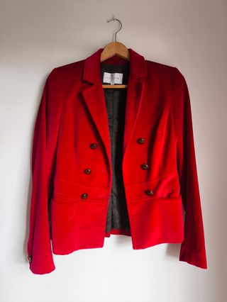Blazer terciopelo rojo de Alba Conde