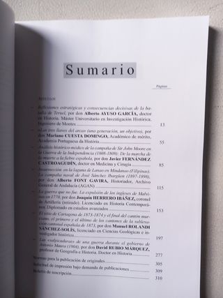 LIBRO REVISTA DE HISTORIA MILITAR