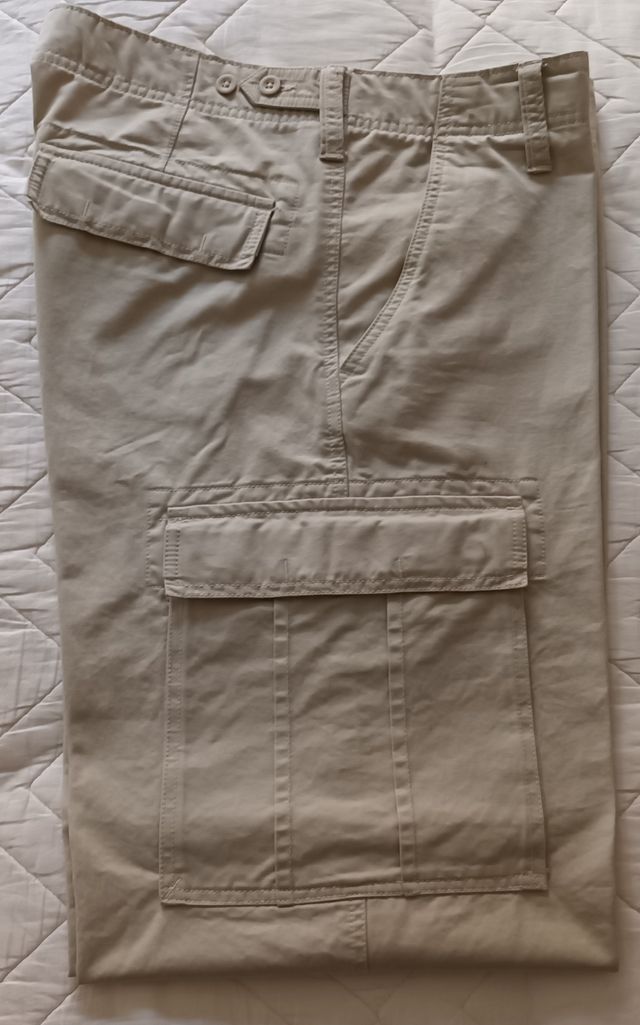 Pantalón GAP bolsillos laterales Beige W34x34