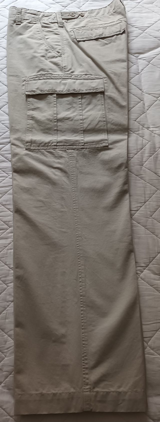 Pantalón GAP bolsillos laterales Beige W34x34