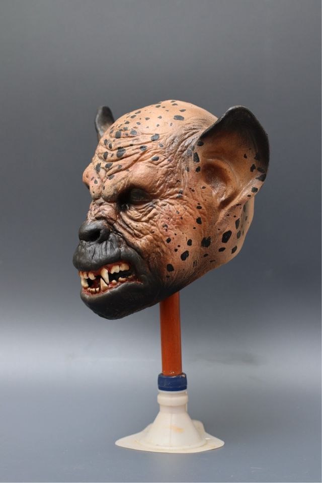 Máscara Hiena La Isla del Dr Moreau