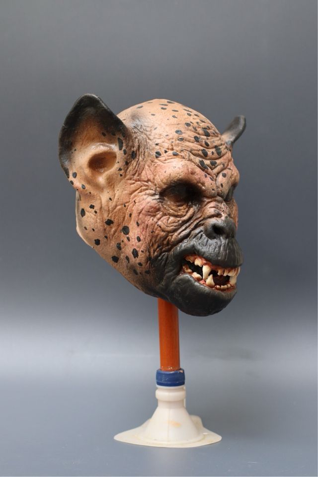 Máscara Hiena La Isla del Dr Moreau