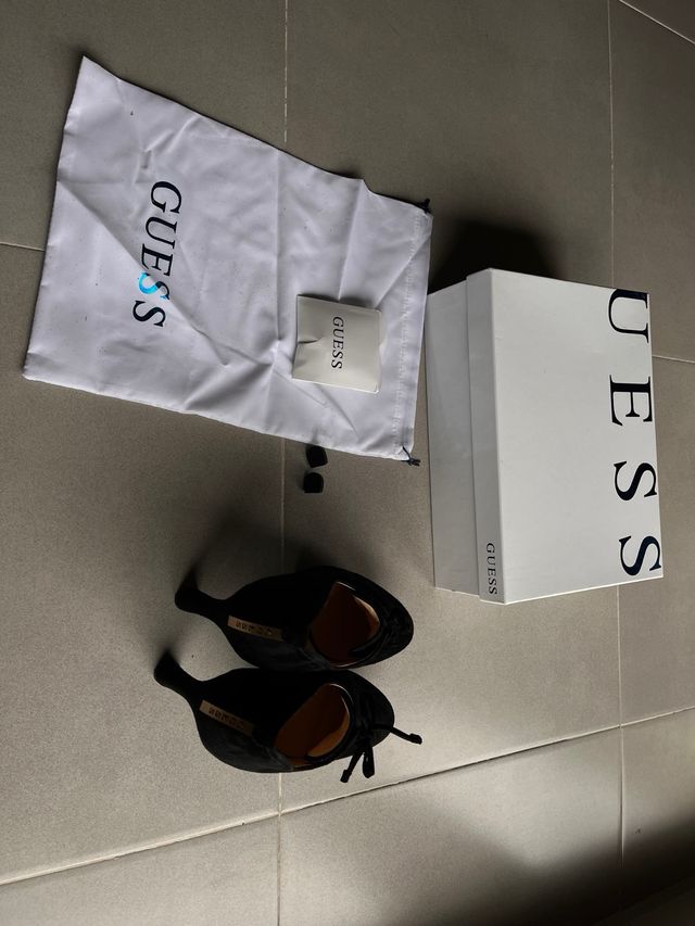 Zapatos de tacon GUESS