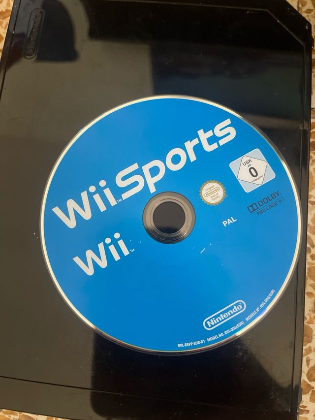 Nintendo Wii com CD Wii Sport