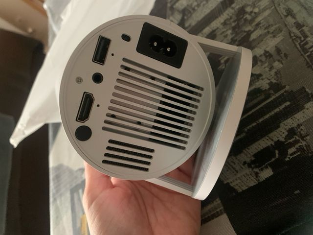 Proiettore e schermo