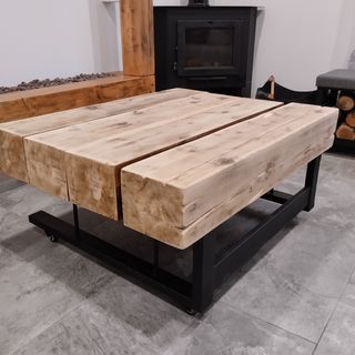 Mesa rustica 