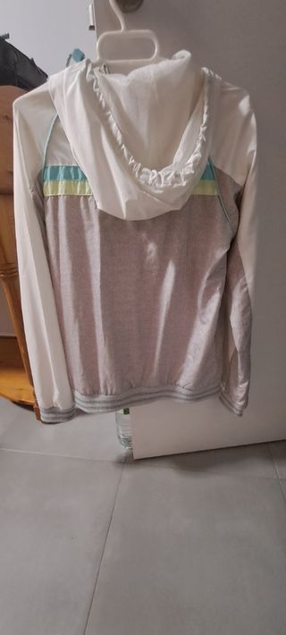Chaqueta cortavientos Polinesia