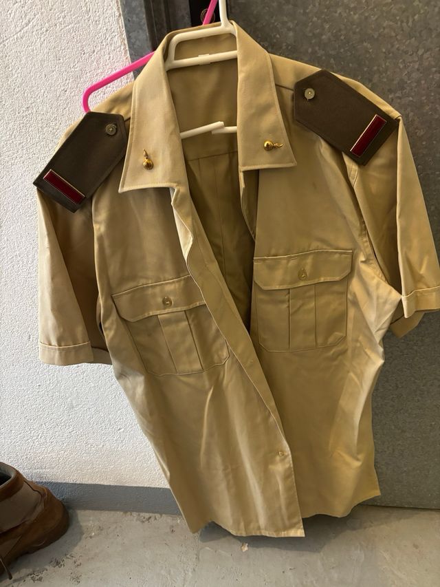 Camisa de paseo del E.T.