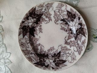 Tre rari piatti in ceramica Bryonia fine 1800