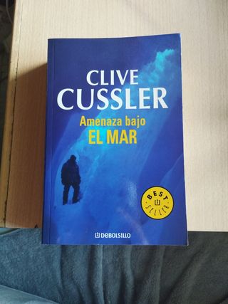 Amenaza bajo el mar de Clive Cussler 