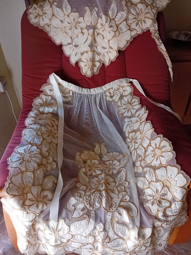 Manteletas de recorte fallera