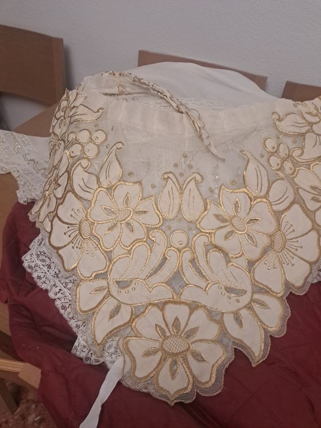 Manteletas de recorte fallera