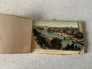 Antiguo album de postales de Paris
