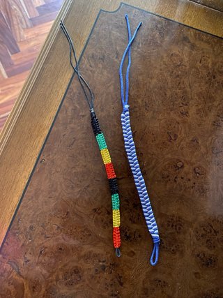 Pulseras de cuerdas