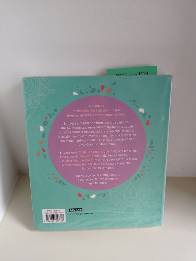 Mi diario de meditación: Un año de actividades para conseguir la paz interior