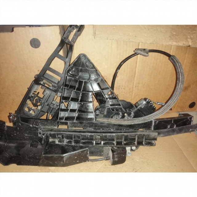 Cerradura puerta delantera derecha Ford FO g_69624