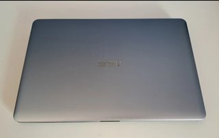 Ordenador portátil Asus SonicMaster