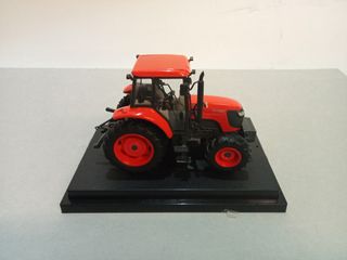 Maqueta Tractor