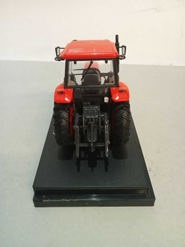 Maqueta Tractor