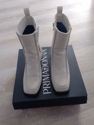 Stivaletti primadonna