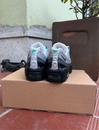 Nike Air Max 95 Black Stadium Green