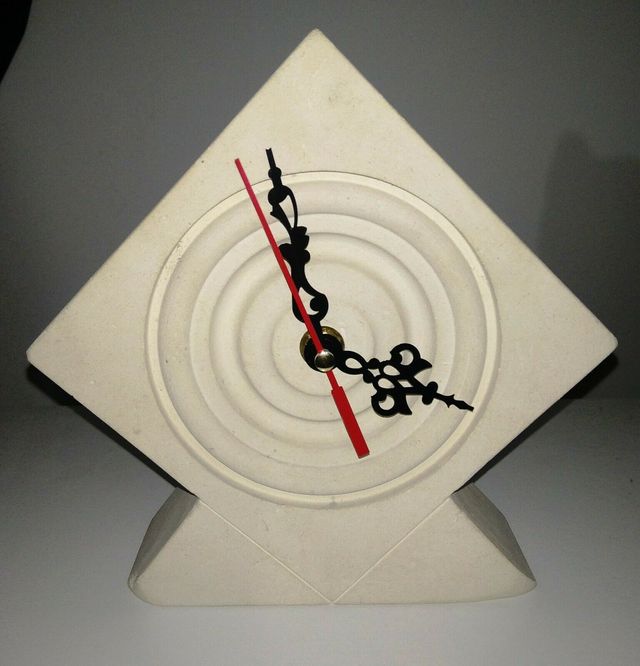 OROLOGIO DA TAVOLO IN PIETRA LECCESE ARTIGIANALE