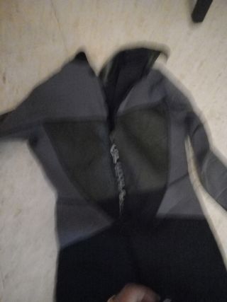 Traje de busear nuevo solo loe puesto 2b