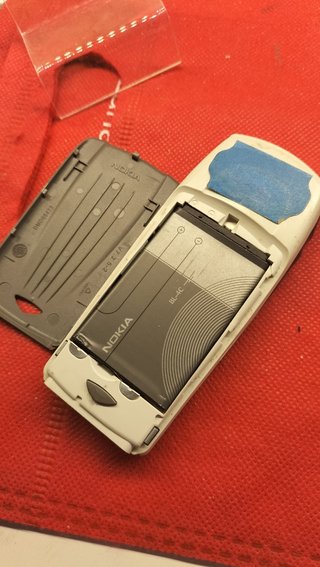 Lote de teléfonos Nokia vintage.