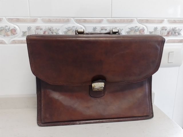 Maletin portafolios de piel