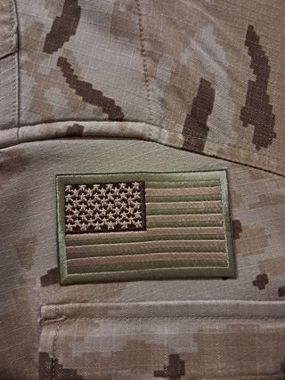 Guerrera militar arido pixelado OTAN ,talla L